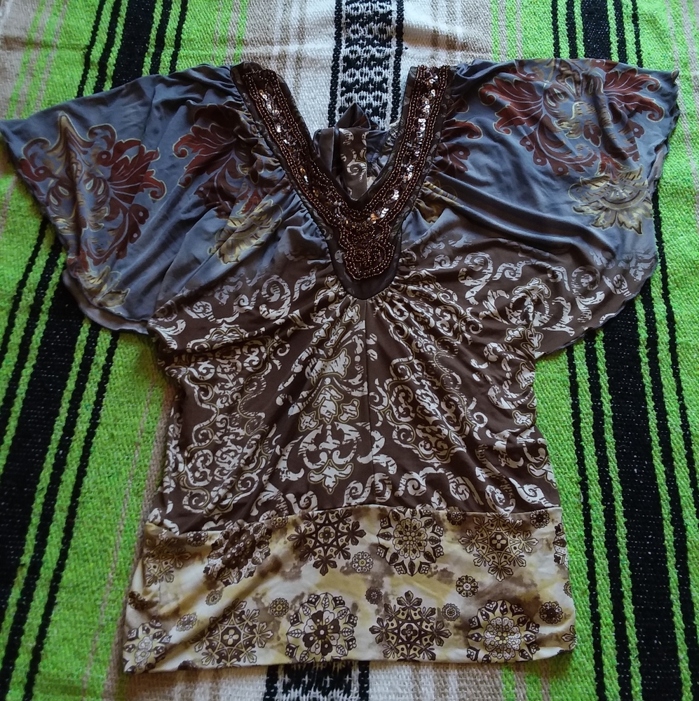 Small shirt from buckle